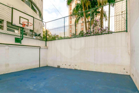 Apartamento à venda com 3 quartos, sendo 2 suítes,  em Pinheiros, São Paulo, SP