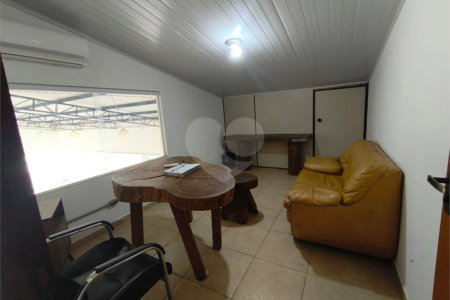 Salão Comercial à venda ou para alugar em Retiro Santana, Itapetininga, SP