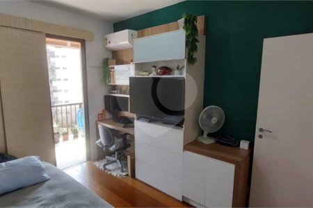 Apartamento à venda com 4 quartos, sendo 1 suíte,  em Tijuca, Rio de Janeiro, RJ