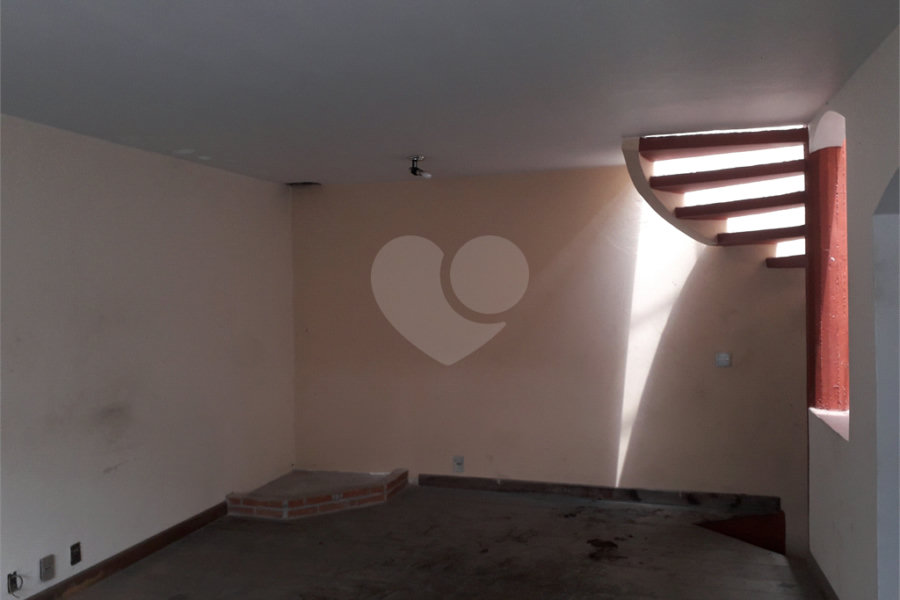 Casa para alugar com 3 quartos em Santana, São Paulo, SP