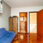 Casa à venda com 4 quartos, sendo 2 suítes, no condomínio Da Serra, São Paulo - SP