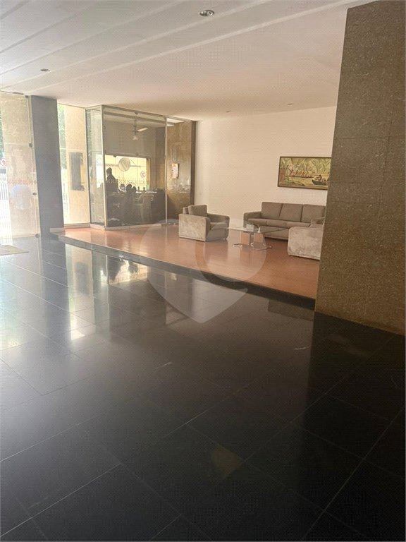 Apartamento à venda com 3 quartos, sendo 1 suíte, no Centro, Ribeirão Preto, SP