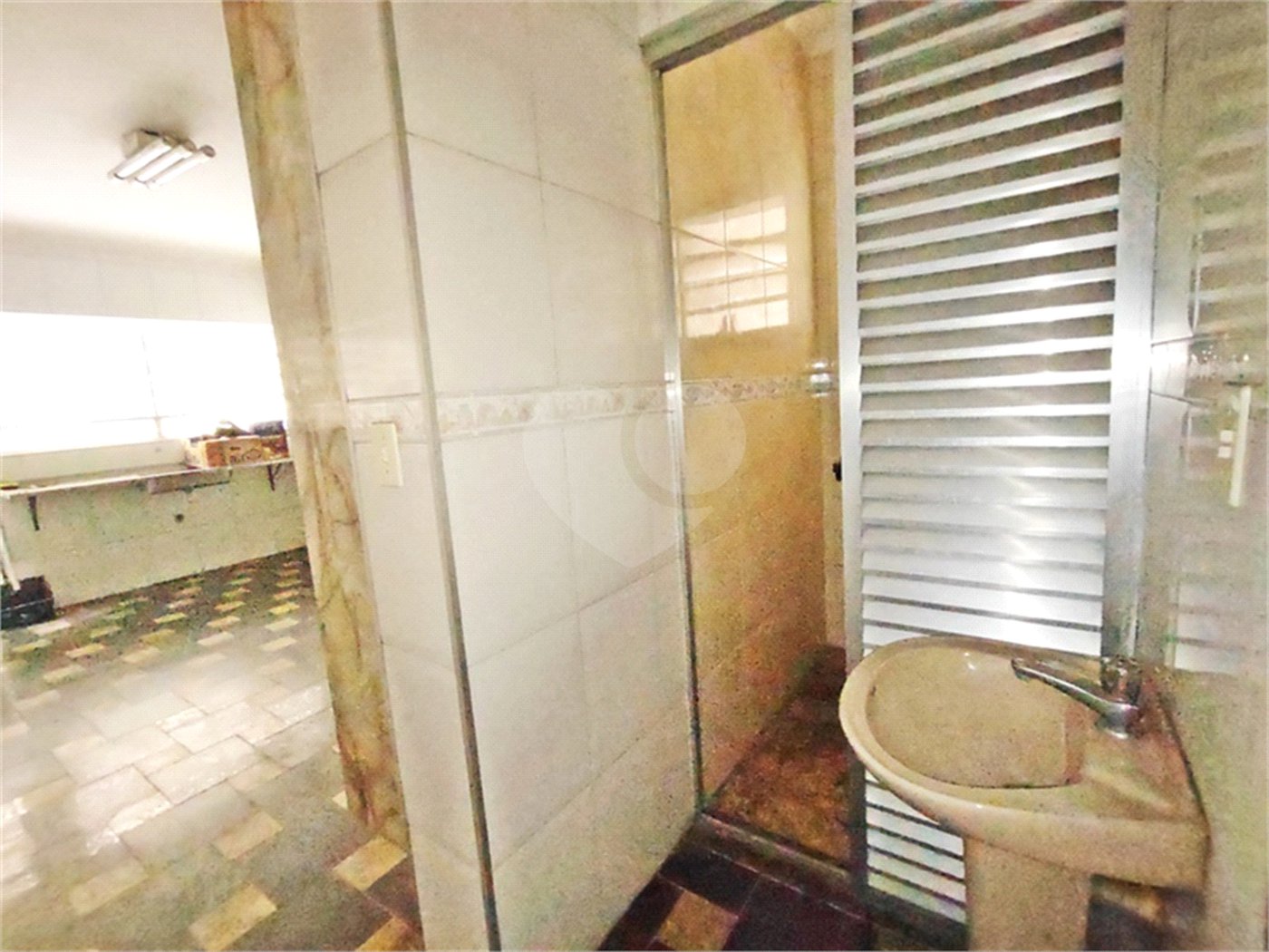 Sobrado à venda com 2 quartos em Vila Nivi, São Paulo, SP