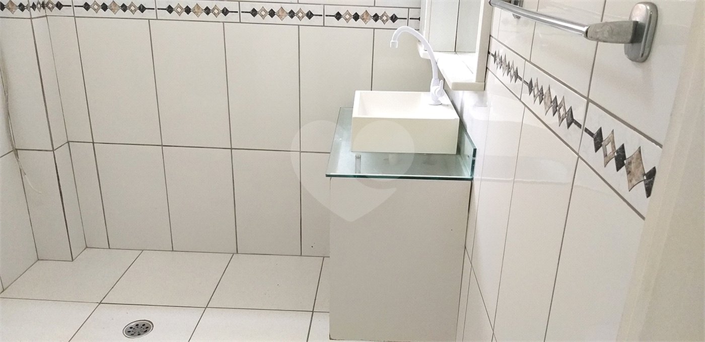 Sobrado à venda com 3 quartos em Água Fria, São Paulo, SP