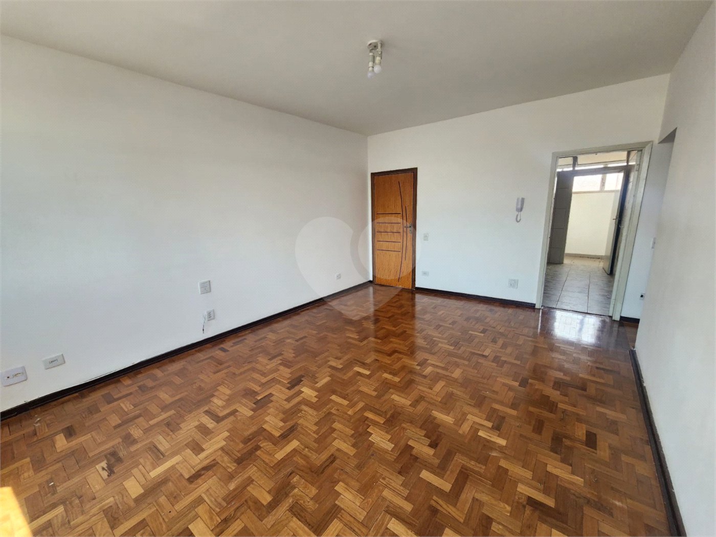Apartamento no Edifício São Carlos