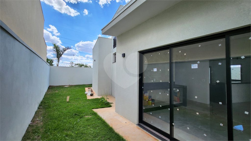 Casa à venda com 3 quartos, sendo 1 suíte, em Parque Atlanta, Araraquara, SP