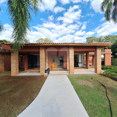 Casa à venda ou para alugar com 4 quartos, sendo 3 suítes, no condomínio Chácara Residencial Santa Maria, Votorantim - SP