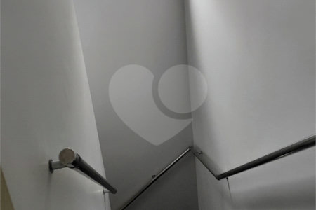 Casa à venda com 4 quartos, sendo 1 suíte, em Jardim Leila, Guarulhos, SP
