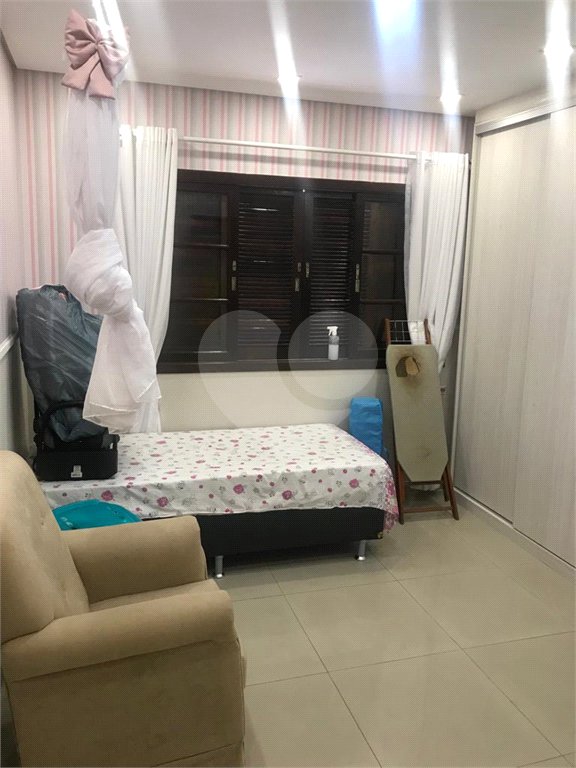 Sobrado à venda com 3 quartos, sendo 1 suíte, em Vila Guilherme, São Paulo, SP