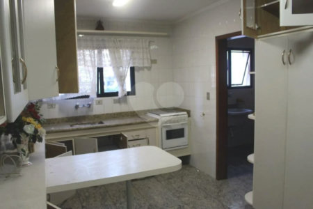 Apartamento à venda com 3 suítes em Água Fria, São Paulo, SP