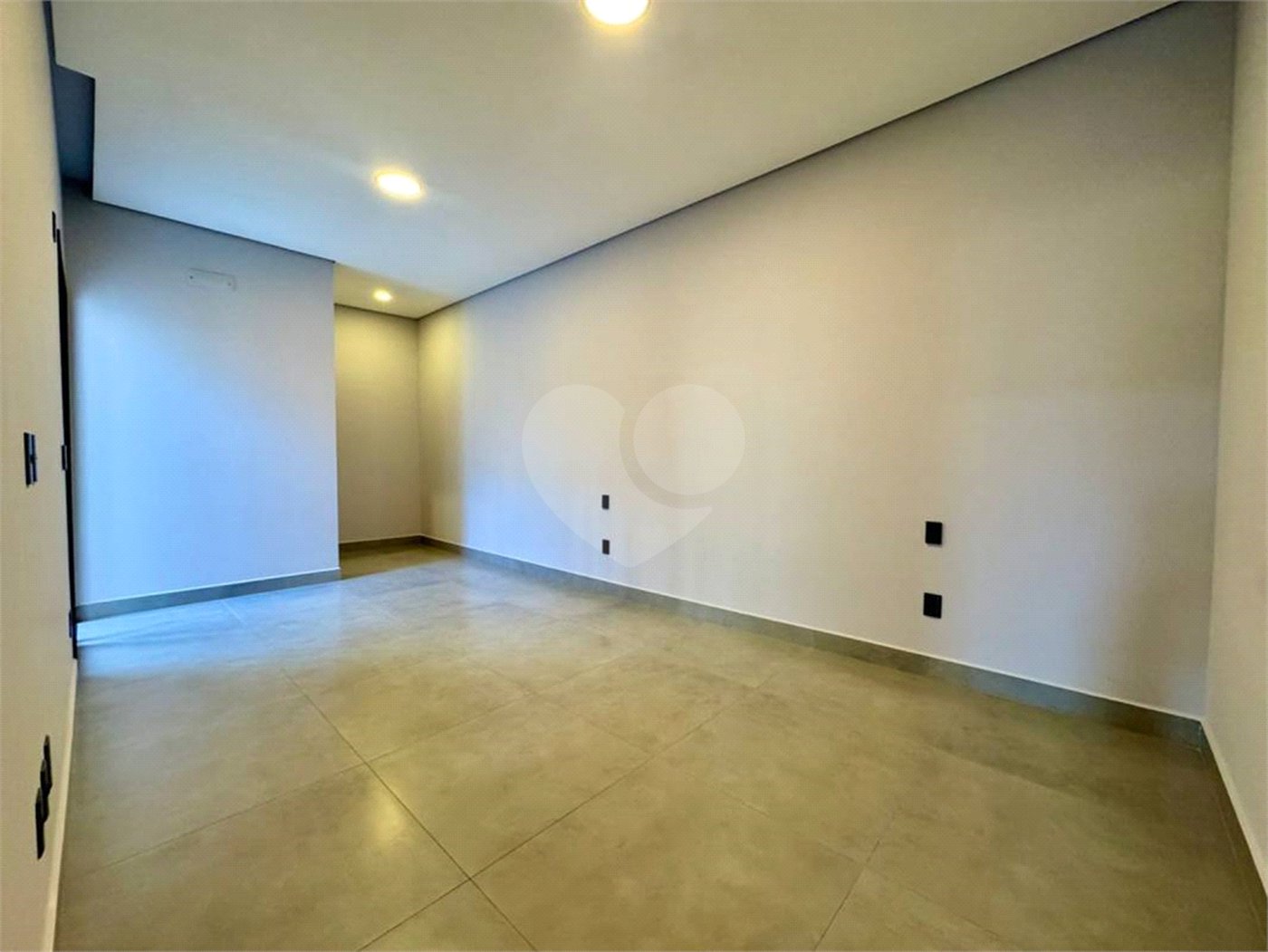 Casa à venda com 3 quartos, sendo 1 suíte, no condomínio Park Gran Reserve, Indaiatuba - SP