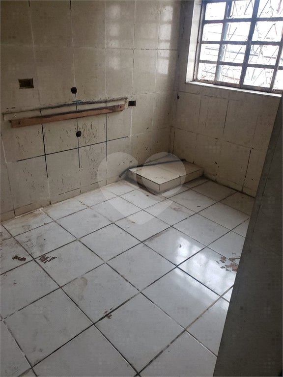 Casa à venda com 3 quartos em Parque Vitória, São Paulo, SP