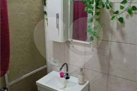Casa à venda com 4 quartos, sendo 1 suíte, em Campo Grande, Rio de Janeiro, RJ