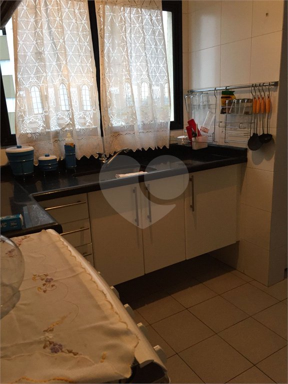 Apartamento à venda com 3 quartos, sendo 1 suíte, em Vila Andrade, São Paulo, SP