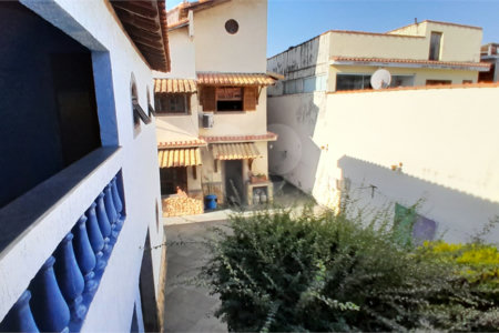 Casa à venda com 4 quartos, sendo 1 suíte, em Bangu, Rio de Janeiro, RJ