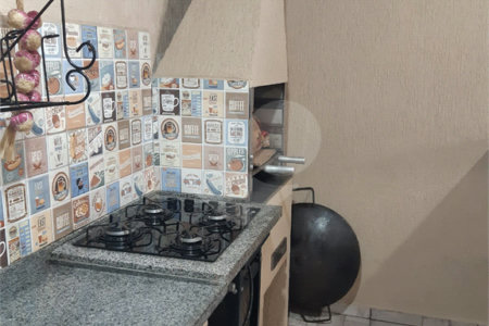 Casa à venda com 2 quartos, sendo 1 suíte, no condomínio Vilagio Milioni, Salto - SP