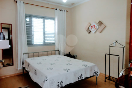 Casa à venda com 3 quartos em Vila Clayton, Valinhos, SP