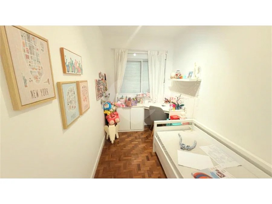 Casa à venda com 4 quartos, sendo 3 suítes, em Santana, São Paulo, SP
