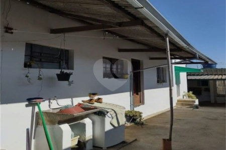 Casa à venda com 5 quartos em Recanto dos Eucaliptos, Mairinque, SP