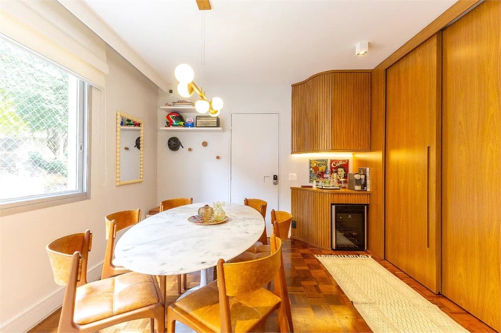 Apartamento à venda com 3 quartos, sendo 1 suíte, em Pinheiros, São Paulo, SP