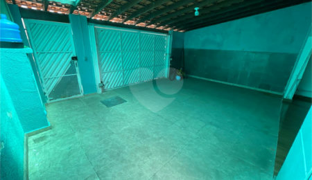 Casa à venda com 3 quartos, sendo 1 suíte,  em Vila Júlia, Poá, SP