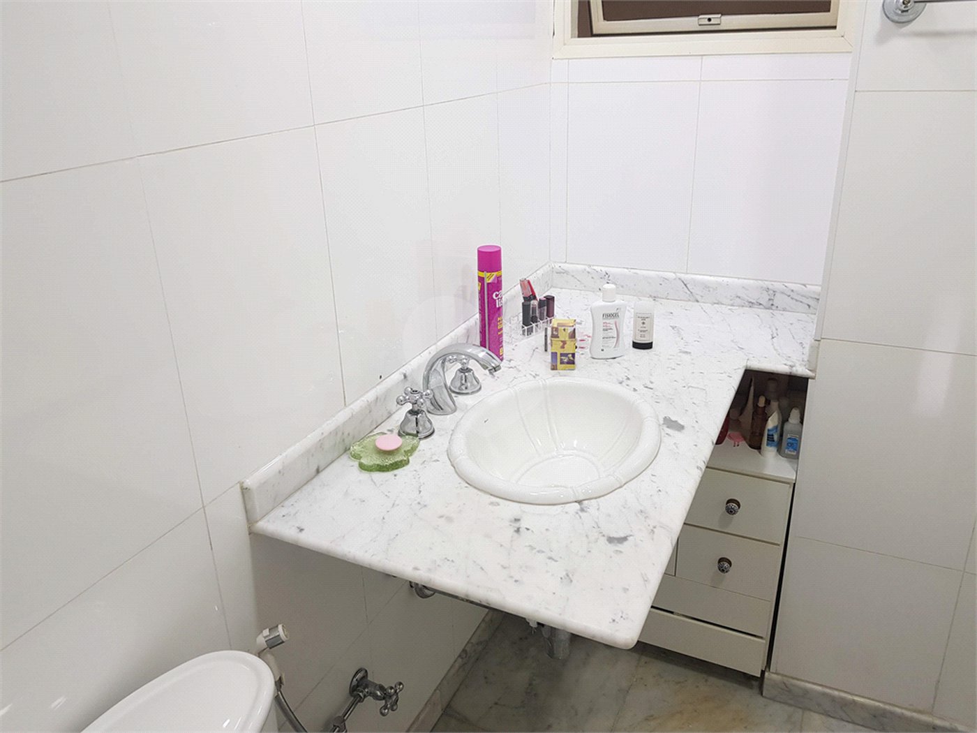 Apartamento à venda com 4 quartos, sendo 1 suíte, em Morumbi, São Paulo, SP