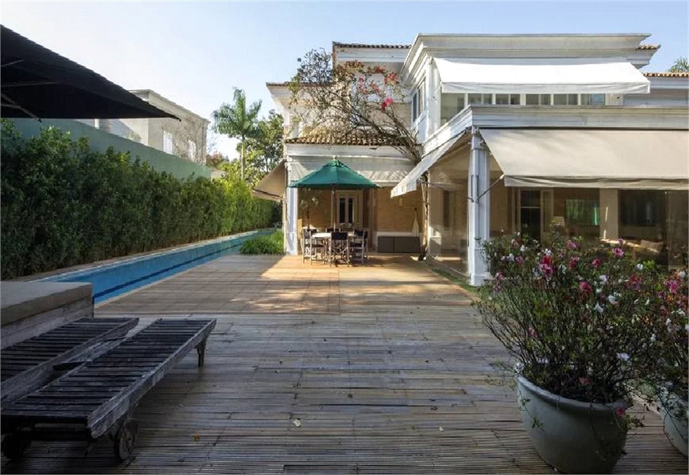 Casa à venda com 5 suítes no condomínio Pignatari, São Paulo - SP