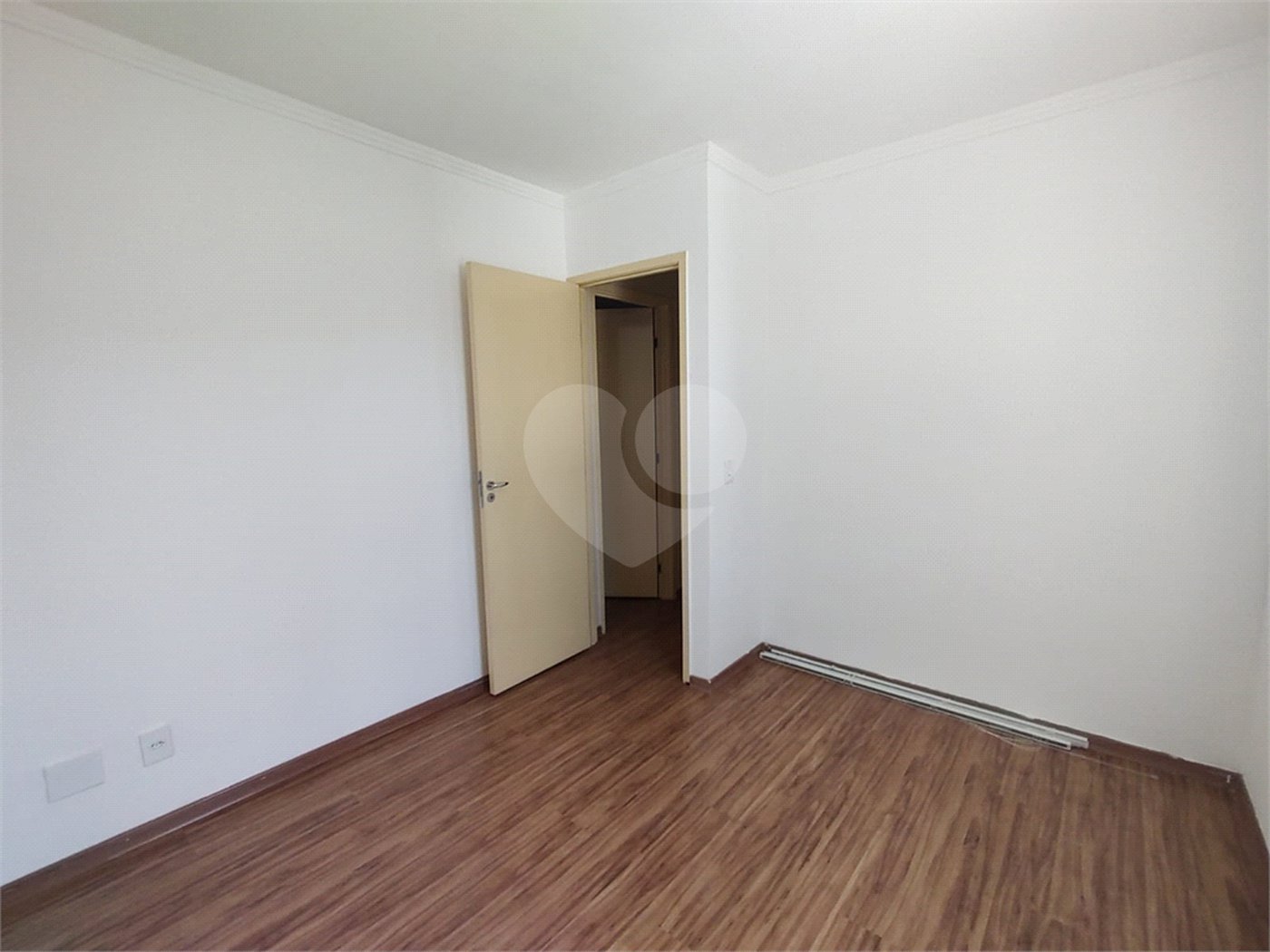 Casa à venda com 2 quartos no condomínio Vila Colorado Suzano, Suzano - SP