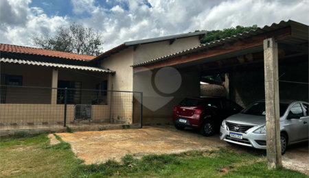 Sobrado à venda com 3 quartos, sendo 2 suítes, em Vila Mazzei, Itapetininga, SP