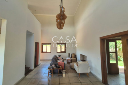 Casa em condomínio à venda ou para alugar com 3 suítes em Village Ipanema Ii, Araçoiaba da Serra, SP