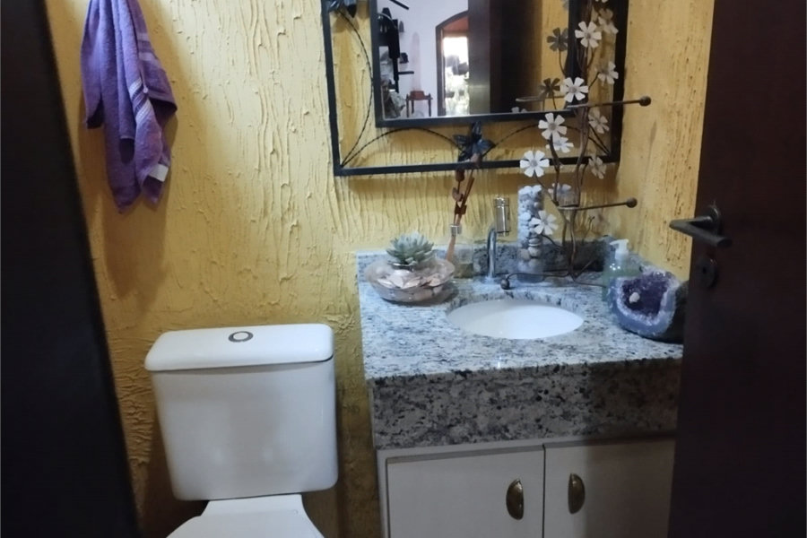 Casa à venda com 3 quartos, sendo 1 suíte, em Vila Guilherme, São Paulo, SP
