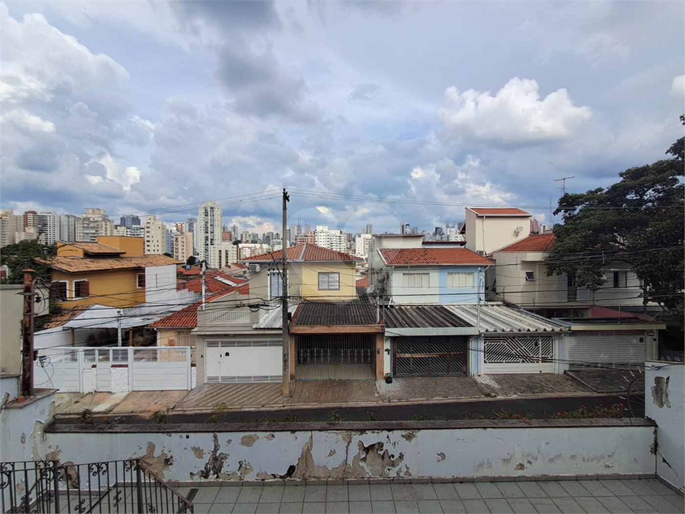 Sobrado à venda com 3 quartos, sendo 1 suíte, em Vila Romana, São Paulo, SP