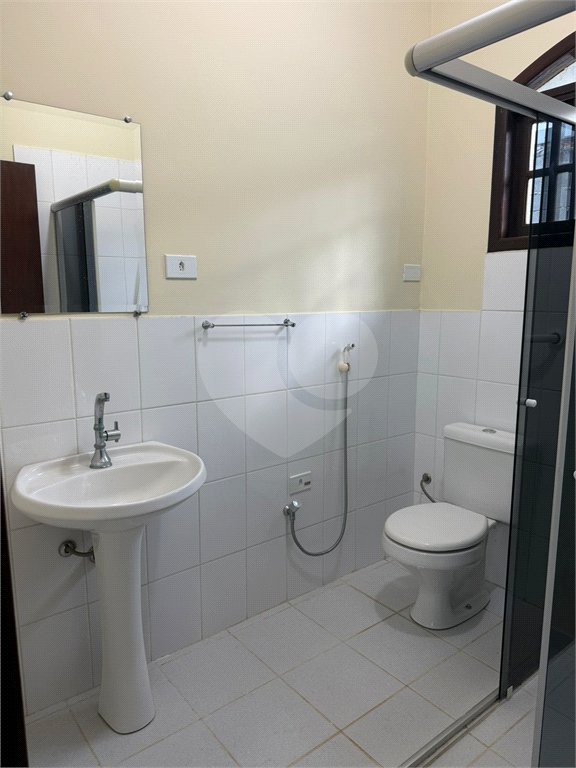Casa à venda com 3 quartos, sendo 1 suíte, em Chácara Primavera, Suzano, SP