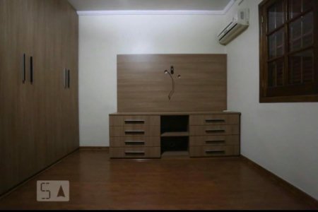 Casa à venda com 2 quartos, sendo 1 suíte,  em Jardim Ivana, São Paulo, SP