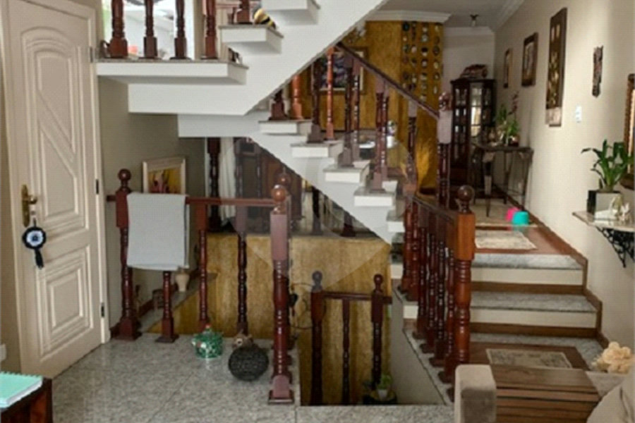 Sobrado à venda com 3 quartos, sendo 1 suíte, em Tremembé, São Paulo, SP