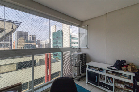 Apartamento à venda com 3 suítes em Paraíso, São Paulo, SP