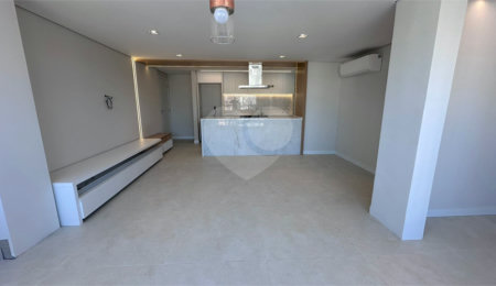 Apartamento à venda com 3 quartos, sendo 1 suíte,  em Vila Guarani (z Sul), São Paulo, SP