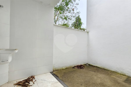 Casa à venda com 2 suítes no condomínio Loteamento Monte Libano, Rio de Janeiro - RJ