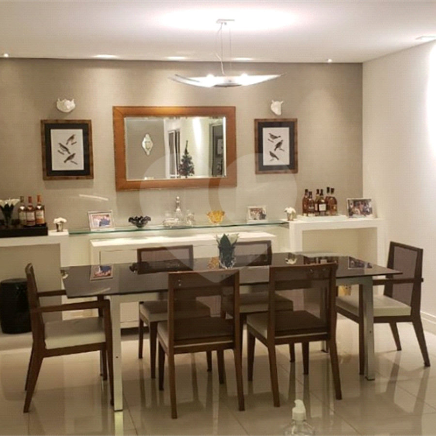 Apartamento à venda com 3 suítes em Rio Pequeno, São Paulo, SP