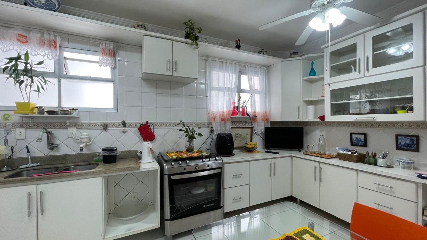 Apartamento com 3 dormitórios à venda, 150 m² por R$ 1.650.000,00 - Ponta da Praia - Santos/SP