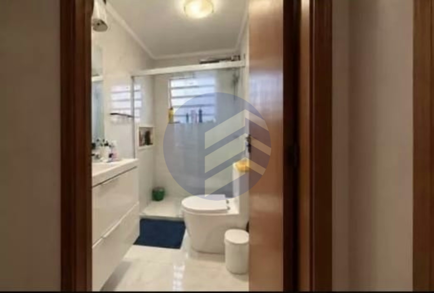 Casa à venda com 3 quartos, sendo 1 suíte, em Jardim Esmeralda, São Paulo - SP