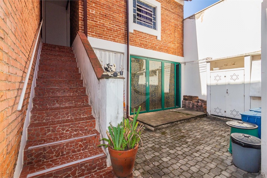 Casa à venda com 3 quartos, sendo 1 suíte, em Jardim Paulistano, São Paulo, SP
