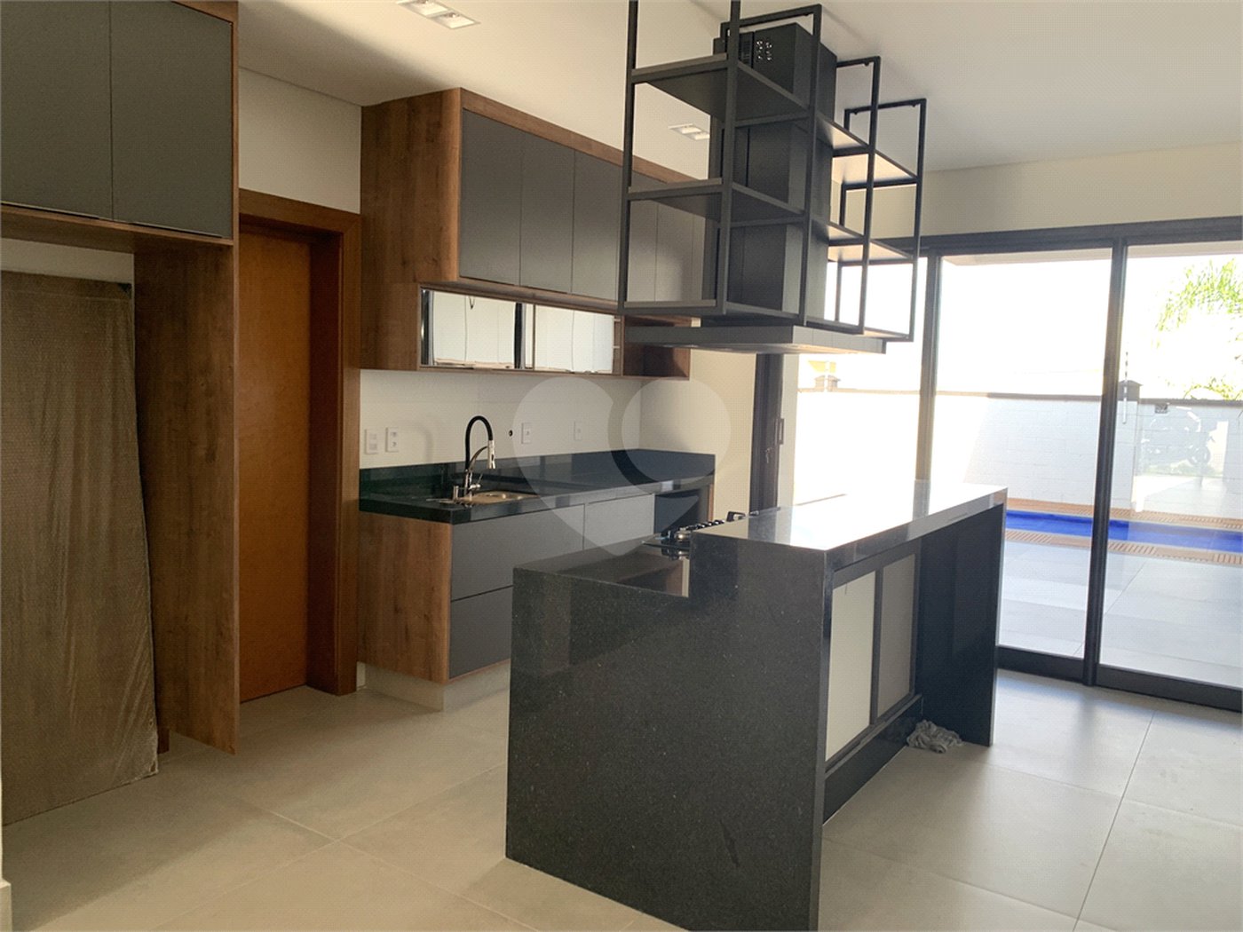 Casa à venda com 3 suítes no condomínio Alphaville Nova Esplanada 1, Votorantim - SP