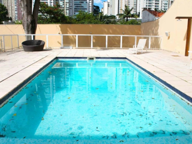 Casa Térrea à venda ou para alugar com 3 suítes em Brooklin Velho, São Paulo, SP
