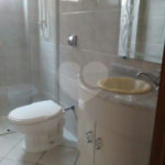 Apartamento à venda com 2 quartos, sendo 1 suíte, em Vila Tupi, Praia Grande, SP