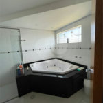 Casa à venda com 4 suítes no condomínio Aruã Lagos, Mogi das Cruzes - SP