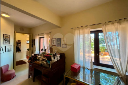 Casa à venda com 4 quartos, sendo 1 suíte, em Lagoa, Rio de Janeiro, RJ