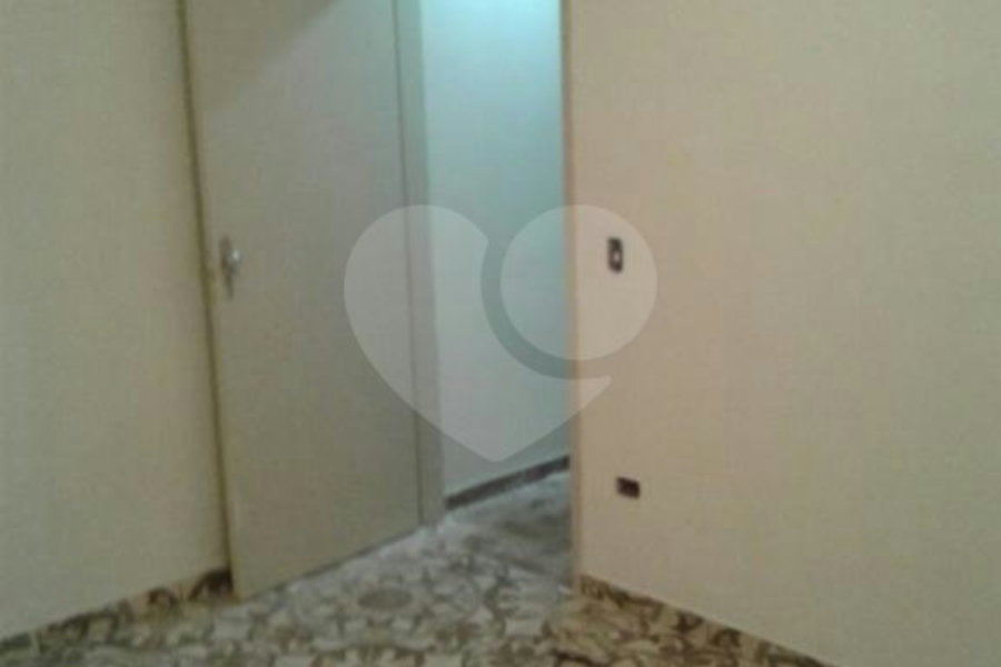 Sobrado à venda com 4 quartos, sendo 2 suítes,  em Tremembé, São Paulo, SP