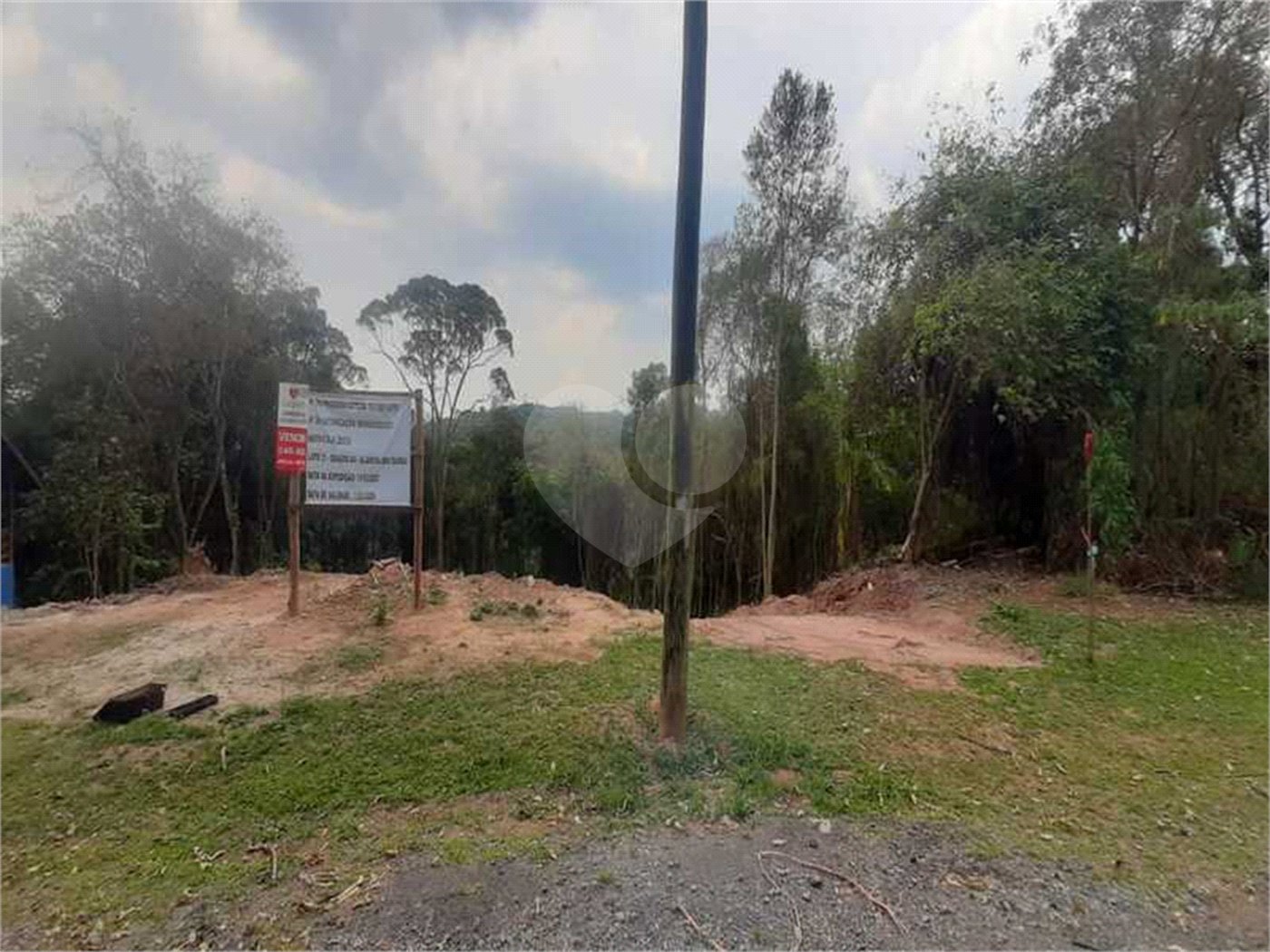 Terreno à venda no condomínio Alpes da Cantareira, Mairiporã - SP