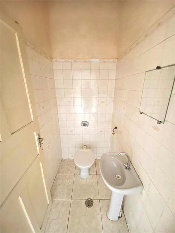 Salão para alugar em Palmeiras de São Paulo, Suzano, SP